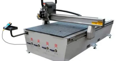 máquina fresadora CNC para mecanizado de precisión de piezas industriales