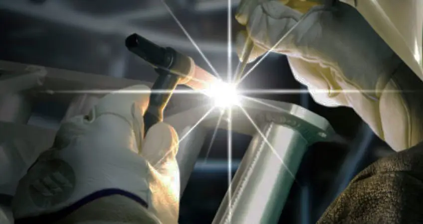 soldadura TIG vs MIG en mecanizados de precisión